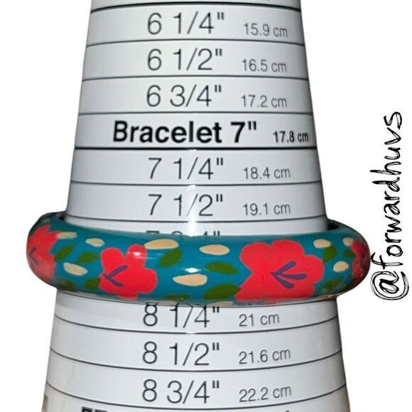 Hand-Painted Wooden Bangle Bracelet - Turquoise with Red Floral Design - Picture 7 of 8